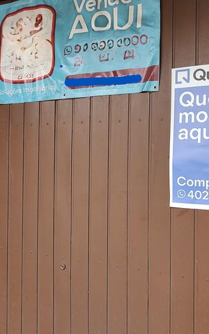 Casa à venda com 742m², 3 quartos e NaN vagas Casa à venda com 742m², 3 quartos e NaN vagasPlaquinha