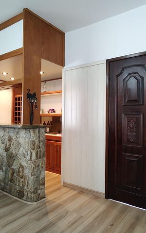 Casa à venda com 742m², 3 quartos e NaN vagas Casa à venda com 742m², 3 quartos e NaN vagasSala