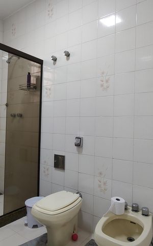 Casa à venda com 742m², 3 quartos e NaN vagas Casa à venda com 742m², 3 quartos e NaN vagasBanheiro Social 1