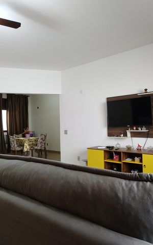Casa à venda com 742m², 3 quartos e NaN vagas Casa à venda com 742m², 3 quartos e NaN vagasSala