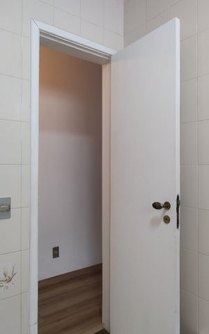 Casa à venda com 742m², 3 quartos e NaN vagas Casa à venda com 742m², 3 quartos e NaN vagasBanheiro da Suíte 1