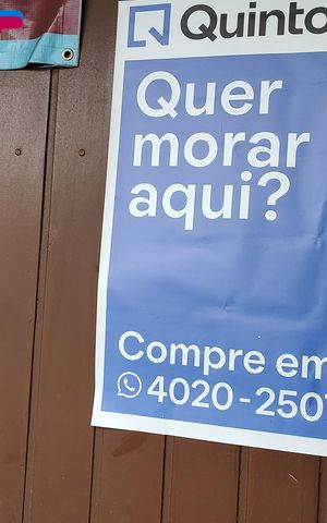 Casa à venda com 742m², 3 quartos e NaN vagas Casa à venda com 742m², 3 quartos e NaN vagasPlaquinha