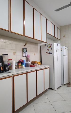 Casa à venda com 742m², 3 quartos e NaN vagas Casa à venda com 742m², 3 quartos e NaN vagasCozinha