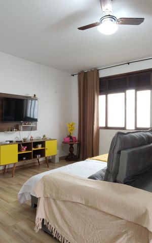 Casa à venda com 742m², 3 quartos e NaN vagas Casa à venda com 742m², 3 quartos e NaN vagasSala