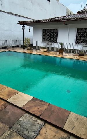 Casa à venda com 742m², 3 quartos e NaN vagas Casa à venda com 742m², 3 quartos e NaN vagasÁrea comum