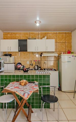 Casa à venda com 350m², 4 quartos e 3 vagasSala e Cozinha - Casa 2