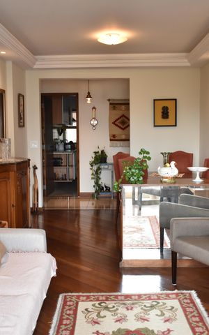 Apartamento à venda com 94m², 3 quartos e 1 vagaSala