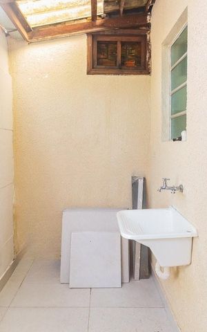 Casa de condomínio à venda com 98m², 2 quartos e 1 vaga Casa de condomínio à venda com 98m², 2 quartos e 1 vagaÁrea de Serviço