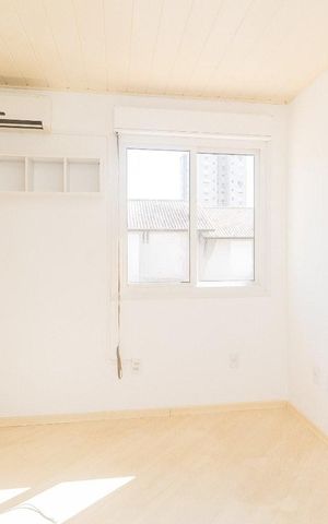 Casa de condomínio à venda com 98m², 2 quartos e 1 vaga Casa de condomínio à venda com 98m², 2 quartos e 1 vagaQuarto 1