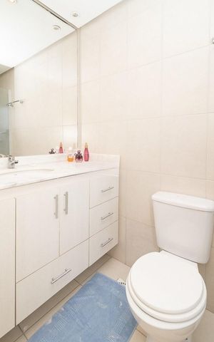 Apartamento para alugar com 77m², 3 quartos e 1 vaga Apartamento para alugar com 77m², 3 quartos e 1 vagaBanheiro