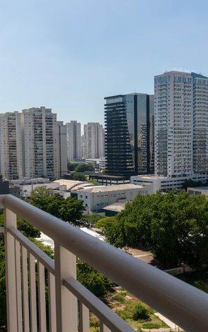 Apartamento à venda com 26m², 1 quarto e sem vaga Apartamento à venda com 26m², 1 quarto e sem vagaVista da Sacada da Sala