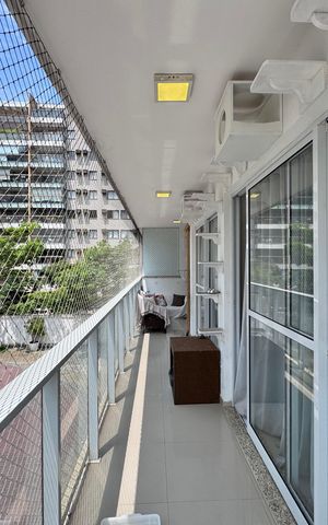 Apartamento à venda com 87m², 3 quartos e 2 vagas Apartamento à venda com 87m², 3 quartos e 2 vagasVaranda