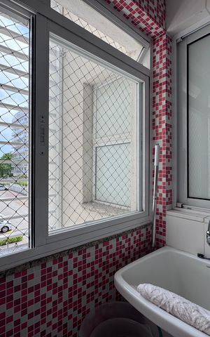 Apartamento à venda com 87m², 3 quartos e 2 vagas Apartamento à venda com 87m², 3 quartos e 2 vagasCozinha e Área de Serviço