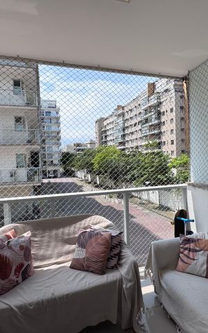 Apartamento à venda com 87m², 3 quartos e 2 vagas Apartamento à venda com 87m², 3 quartos e 2 vagasVaranda