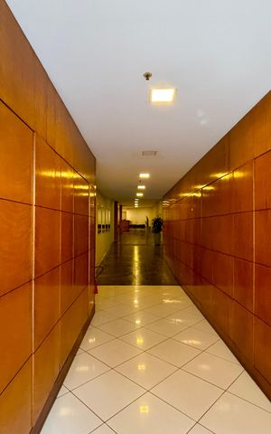 Apartamento à venda com 111m², 3 quartos e 2 vagas Apartamento à venda com 111m², 3 quartos e 2 vagasPortaria