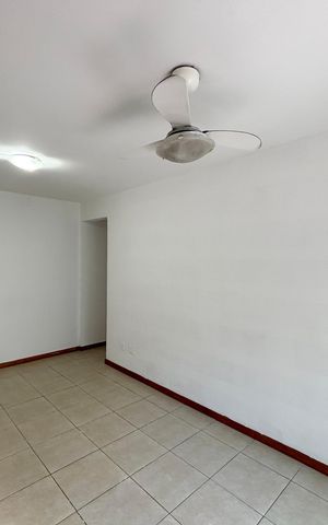 Apartamento à venda com 111m², 3 quartos e 2 vagas Apartamento à venda com 111m², 3 quartos e 2 vagasSala