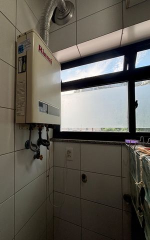 Apartamento à venda com 111m², 3 quartos e 2 vagas Apartamento à venda com 111m², 3 quartos e 2 vagasÁrea de serviço