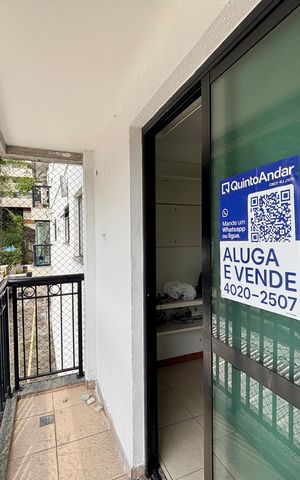 Apartamento à venda com 111m², 3 quartos e 2 vagas Apartamento à venda com 111m², 3 quartos e 2 vagasPlaca