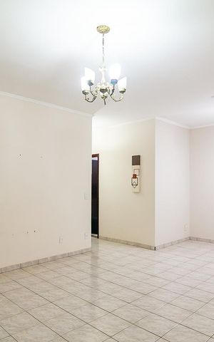 Apartamento para alugar com 114m², 3 quartos e 1 vaga Apartamento para alugar com 114m², 3 quartos e 1 vagaSala