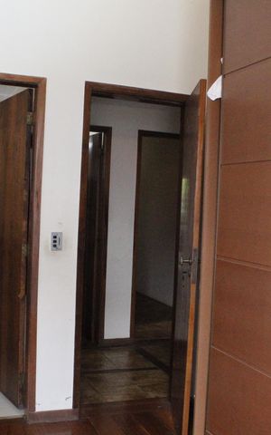 Casa de condomínio à venda com 600m², 6 quartos e 2 vagasquarto suíte 2