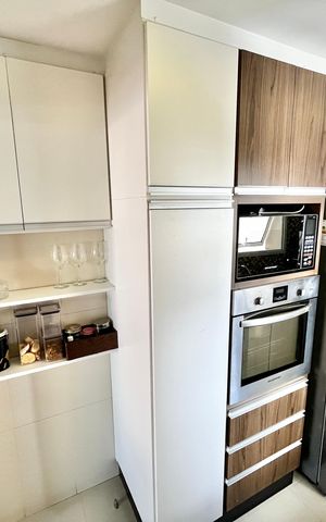 Apartamento à venda com 110m², 3 quartos e 2 vagas Apartamento à venda com 110m², 3 quartos e 2 vagasCozinha