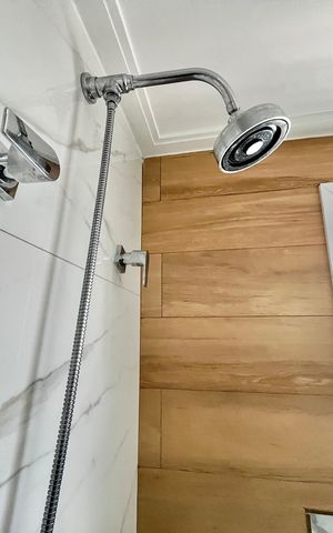 Apartamento à venda com 110m², 3 quartos e 2 vagas Apartamento à venda com 110m², 3 quartos e 2 vagasBanheiro da Suíte 2