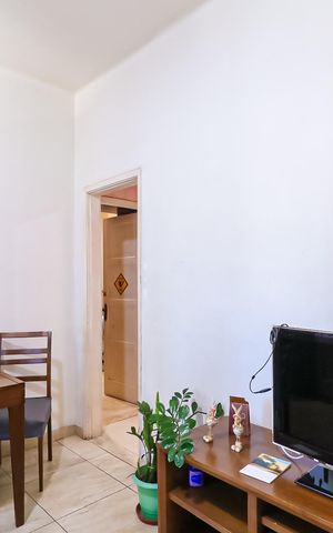 Apartamento à venda com 80m², 2 quartos e 1 vaga Apartamento à venda com 80m², 2 quartos e 1 vagaSala