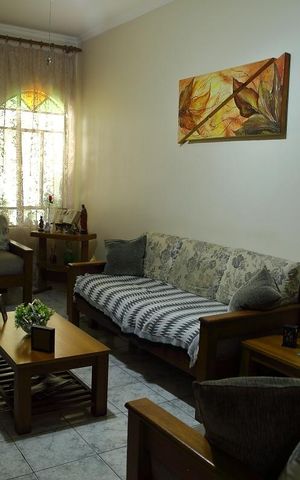 Casa à venda com 98m², 2 quartos e 1 vagaSala