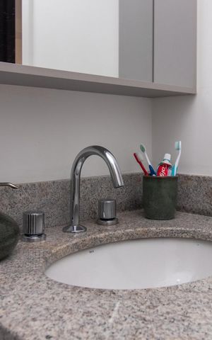 Apartamento à venda com 58m², 2 quartos e 1 vagaBanheiro da Suíte