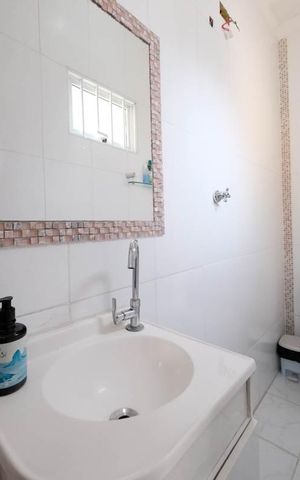 Casa à venda com 190m², 3 quartos e 2 vagasSuíte 2