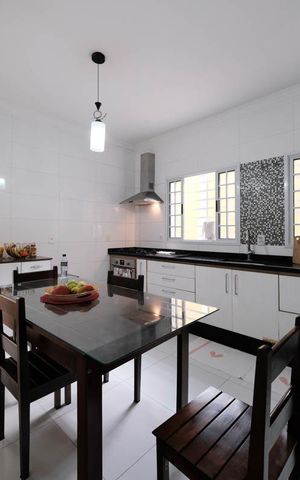 Casa à venda com 190m², 3 quartos e 2 vagasCozinha
