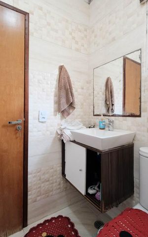 Casa à venda com 190m², 3 quartos e 2 vagasSuíte 1