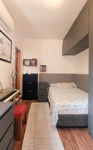 Casa à venda com 190m², 3 quartos e 2 vagasSuíte 1
