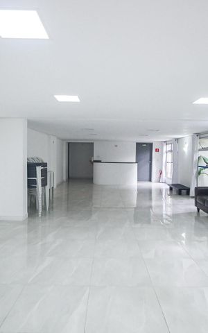 Apartamento à venda com 65m², 2 quartos e 2 vagasÁrea comum - Salão de festas