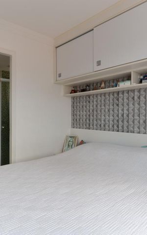 Apartamento à venda com 72m², 3 quartos e 2 vagas Apartamento à venda com 72m², 3 quartos e 2 vagasSuíte
