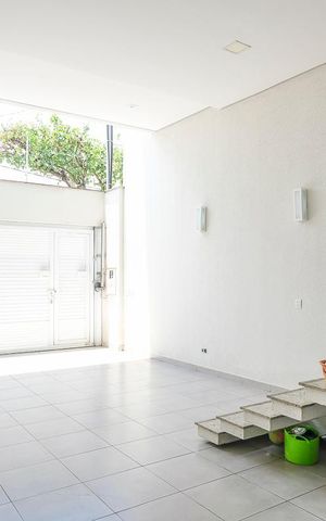Casa à venda com 284m², 3 quartos e 3 vagasGaragem