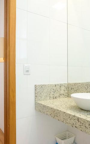 Casa à venda com 284m², 3 quartos e 3 vagasBanheiro da suíte 3