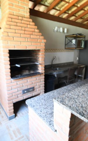 Casa de condomínio à venda com 80m², 3 quartos e 2 vagasÁrea comum - Churrasqueira