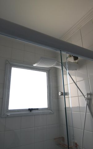 Casa de condomínio à venda com 80m², 3 quartos e 2 vagasBanheiro Social