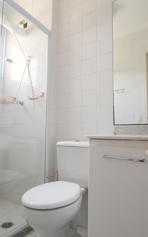 Casa de condomínio à venda com 80m², 3 quartos e 2 vagasBanheiro Social