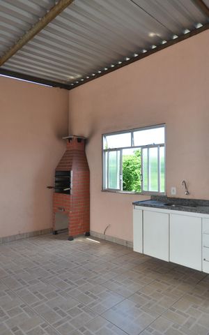 Casa de condomínio para alugar com 140m², 3 quartos e sem vagaCozinha e Área de Serviço