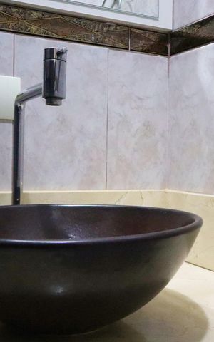 Casa à venda com 250m², 5 quartos e 4 vagasBanheiro Social 01/ Casa 01