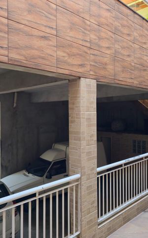 Casa à venda com 250m², 5 quartos e 4 vagas Casa à venda com 250m², 5 quartos e 4 vagasArea Externa Casa 01