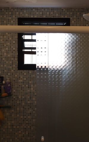 Casa à venda com 250m², 5 quartos e 4 vagasBanheiro da Suíte/ Casa 01