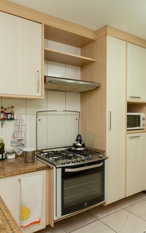 Casa à venda com 136m², 3 quartos e 2 vagasCozinha