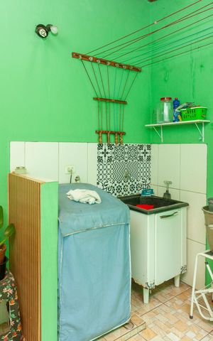 Casa à venda com 136m², 3 quartos e 2 vagasÁrea de Serviço