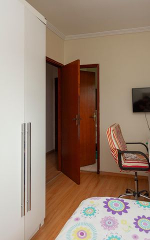 Casa à venda com 136m², 3 quartos e 2 vagasQuarto Suíte 2