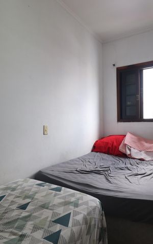 Casa à venda com 60m², 2 quartos e 2 vagasQuarto 2