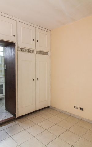 Casa à venda com 316m², 4 quartos e 3 vagas Casa à venda com 316m², 4 quartos e 3 vagasQuarto 1- Suite