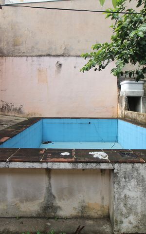 Casa à venda com 316m², 4 quartos e 3 vagas Casa à venda com 316m², 4 quartos e 3 vagasQuintal/Piscina/Jardim